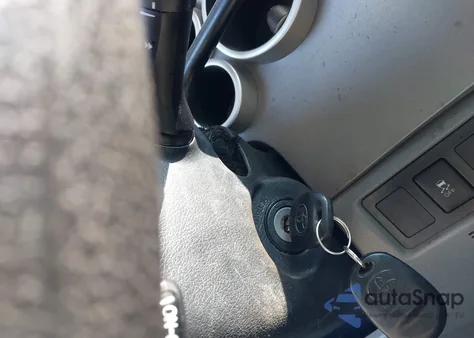 2013 Toyota Tundra Grade 4.6L V8 from USA, damaged, VIN 5TFUM5F11DX040927